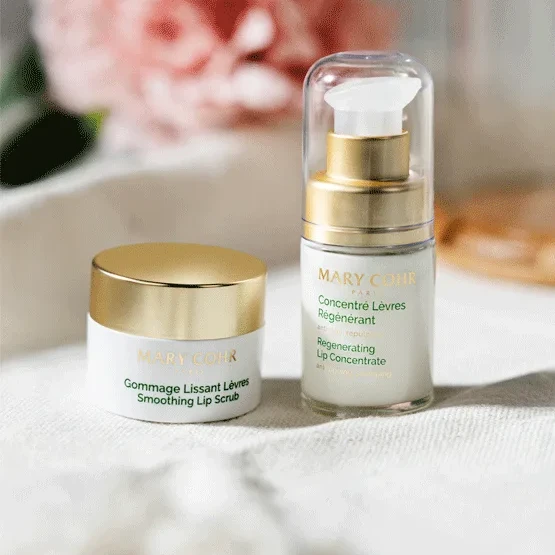 Mary Cohr New Youth Lip Care | Pilnvērtīgs pretnovecošanās lūpu kopšanas komplekts ar pīlingu un atjaunojošu koncentrātu 17 ml