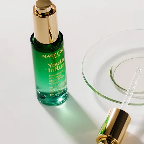 Mary Cohr Youth Influx | Intensīvi atjaunojošs un ādu piepildošs pretnovecošanās sejas serums 30 ml