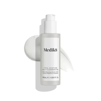 Medik8 Total Moisture Daily Cleansing Gel | Увлажняющий очищающий гель для поддержки защитного барьера кожи лица 145 мл