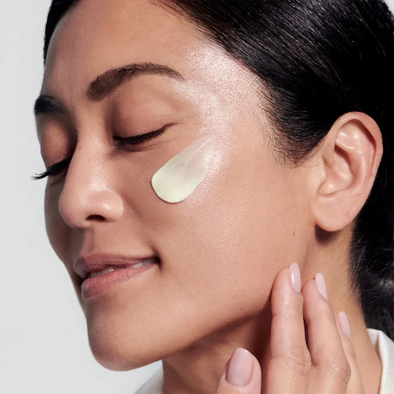 Medik8 Intelligent Retinol Smoothing Night Cream | A vitamīna nakts krēms ādas atjaunošanai 50 ml