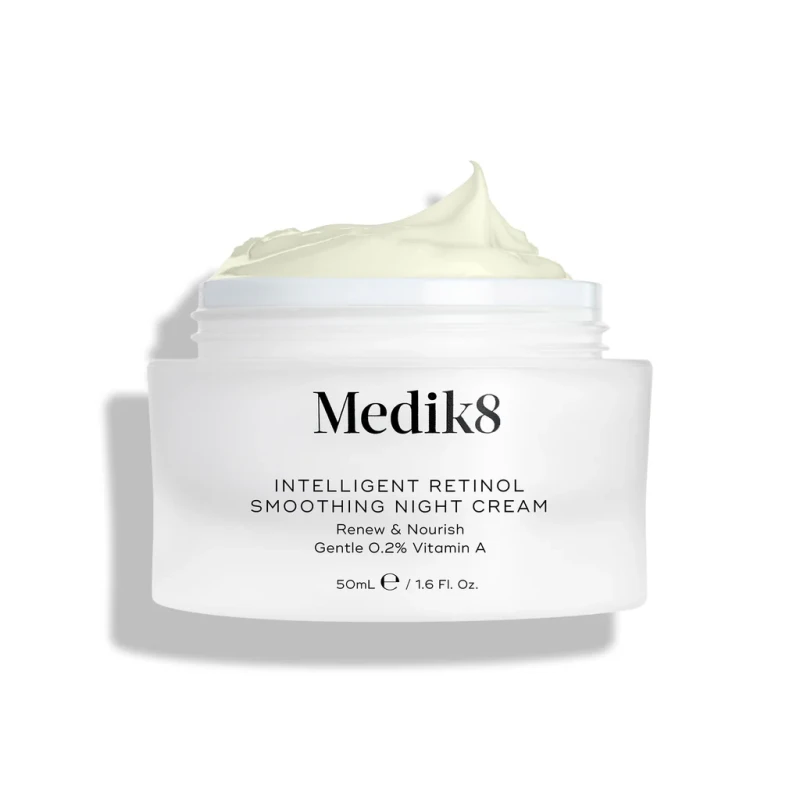 Medik8 Intelligent Retinol Smoothing Night Cream | A vitamīna nakts krēms ādas atjaunošanai 50 ml
