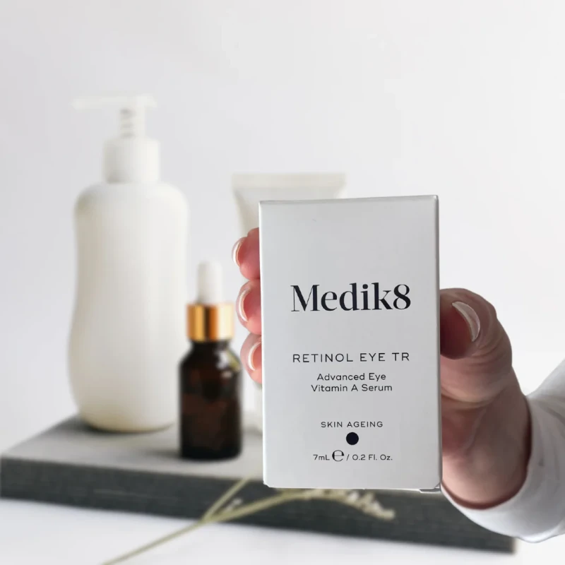 Medik8 Intelligent Retinol Eye TR | A vitamīna serums acu zonai 7 ml