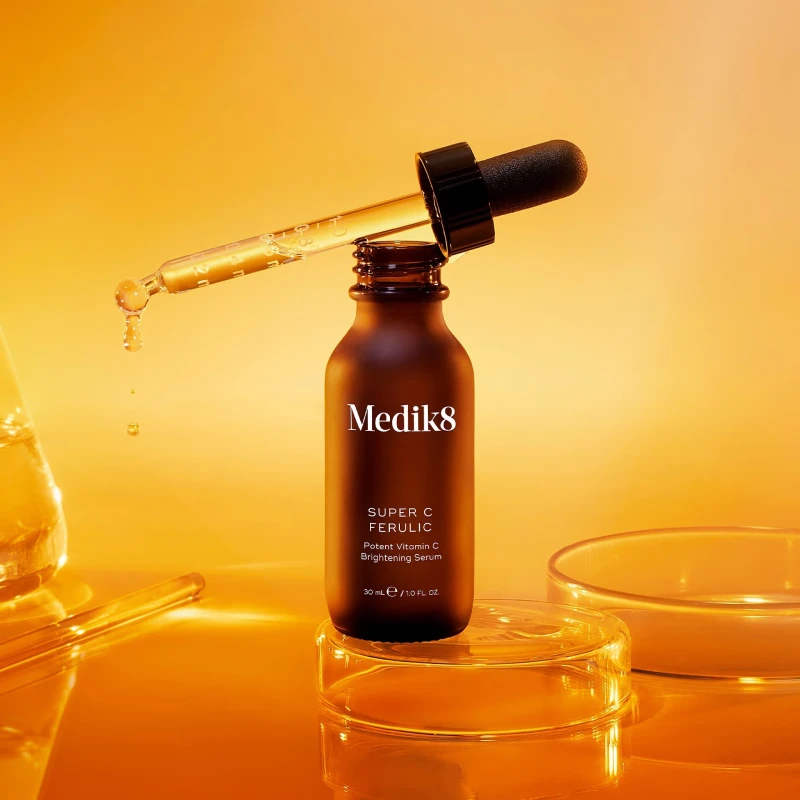 Medik8 Super C Ferulic | Spēcīgs C vitamīna serums pigmentācijai 30 ml