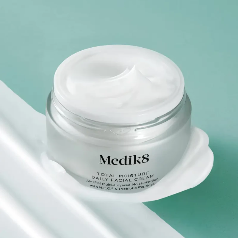 Medik8 Total Moisture Daily Facial Cream Refill | Упаковка-доноr для увлажняющего ежедневного крема для лица 50 мл