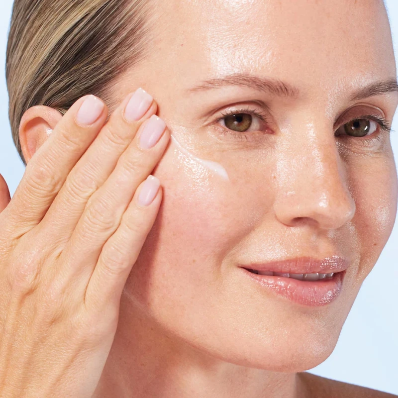 Medik8 Niacinamide Peptides | Serums ar 10% niacinamīdu un peptīdiem 30 ml