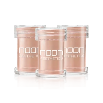 NOON Brush & Go Refill Pack SPF50 | Minerālu SPF pūdera uzpilde taukainai un problemātiskai ādai, vidējais tonis 02, 3 × 5 ml
