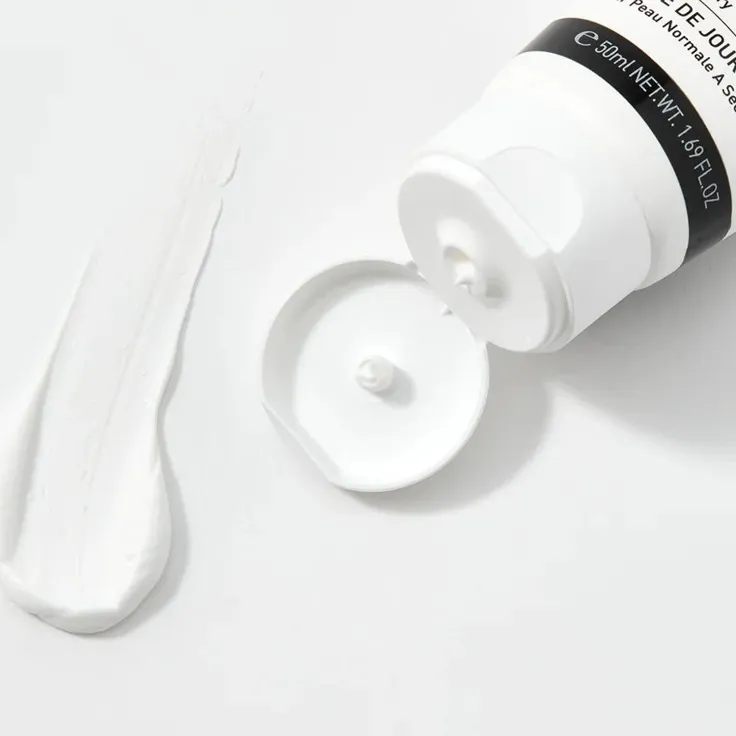 GIGI Ester C Moisturizer SPF20 | Увлажняющий дневной крем с SPF20 50 мл