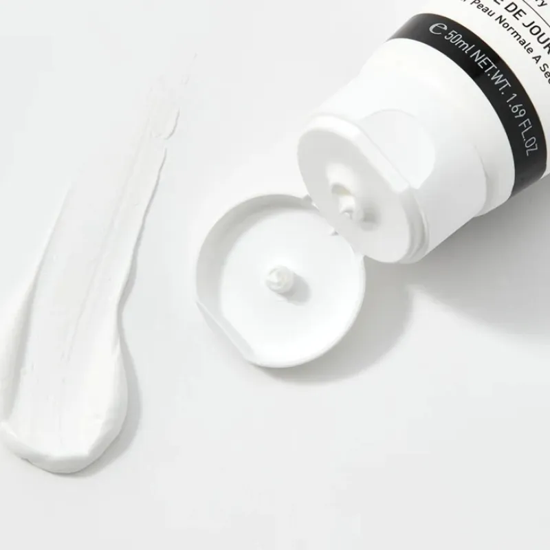 GIGI Ester C Moisturizer SPF20 | Увлажняющий дневной крем с SPF20 50 мл