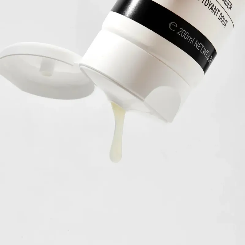 GIGI Ester C Mild Cleanser | Maigs Attīrošs Gēls ar C Vitamīnu 200 ml