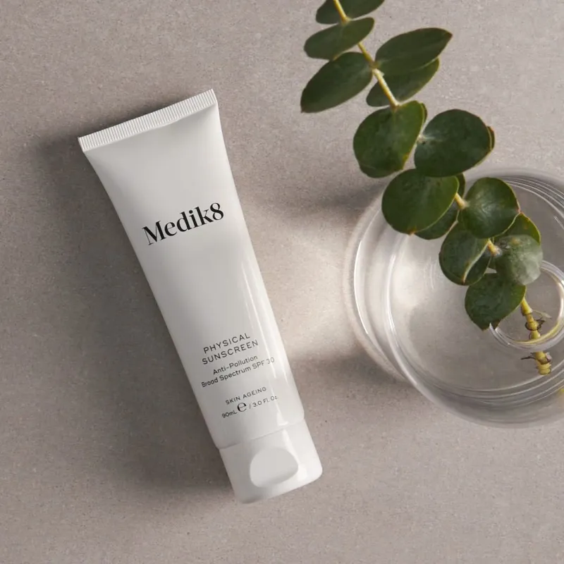 Medik8 Physical Sunscreen SPF50 | Minerāls saules aizsargkrēms SPF50 60 ml