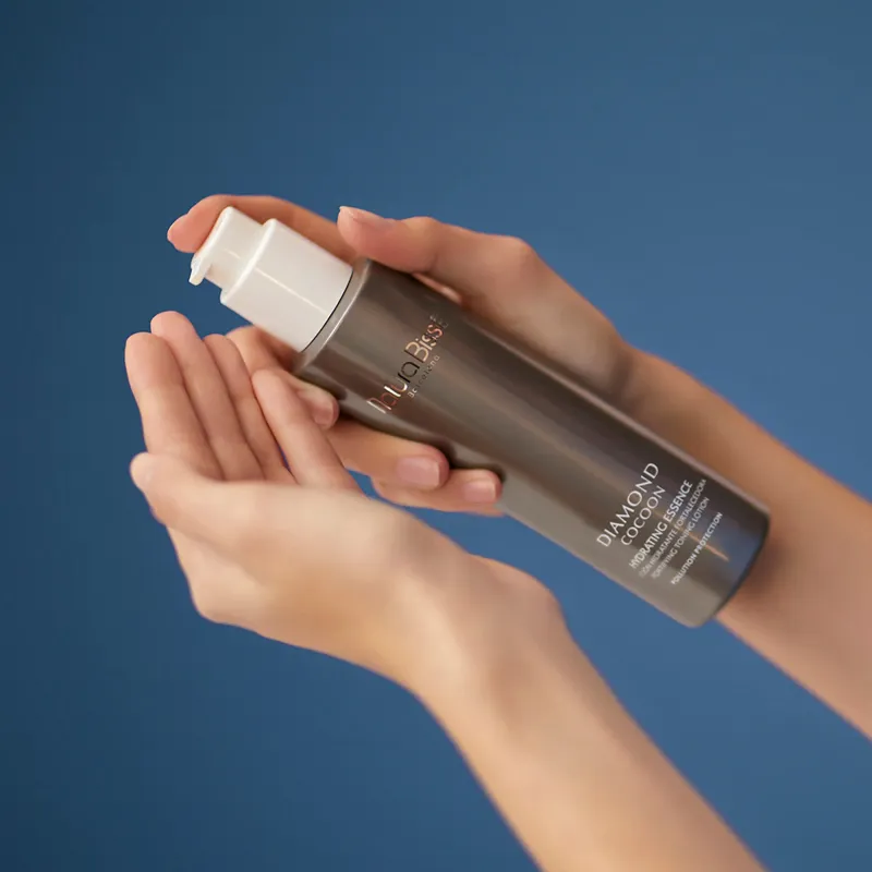 Natura Bissé Diamond Cocoon Hydrating Essence | Intensīvi mitrinoša tonizējoša esence ar prebiotikām 200 ml