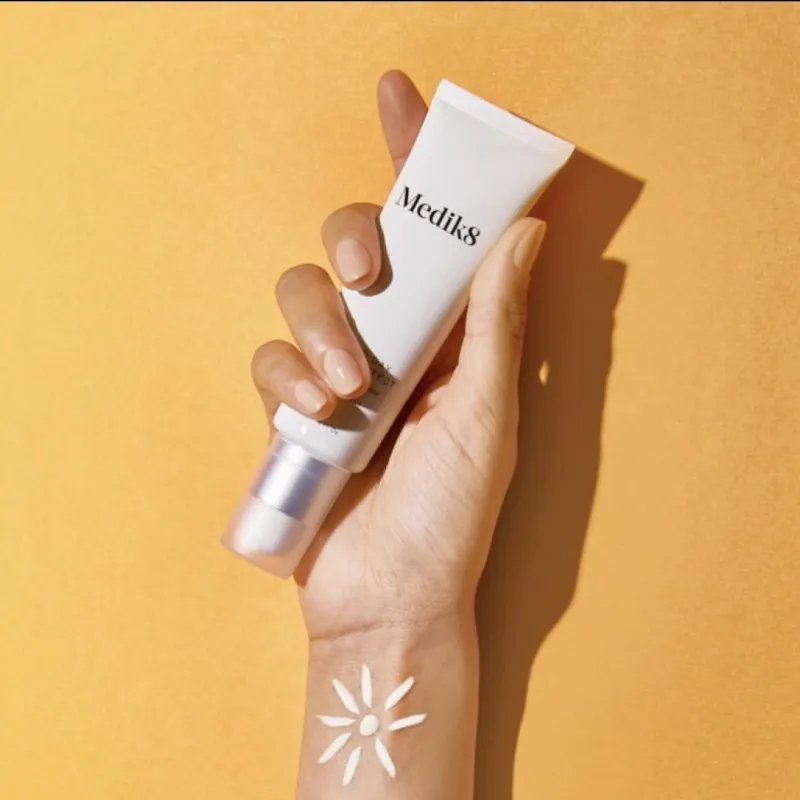 Medik8 Advanced Day Total Protect SPF30 | Mitrinošs dienas krēms ar SPF30 50 ml