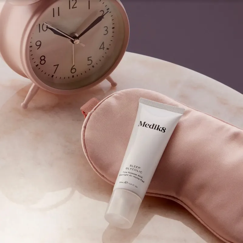 Medik8 Sleep Glycolic | Nakts pīlings ar 10% glikolskābi 30 ml