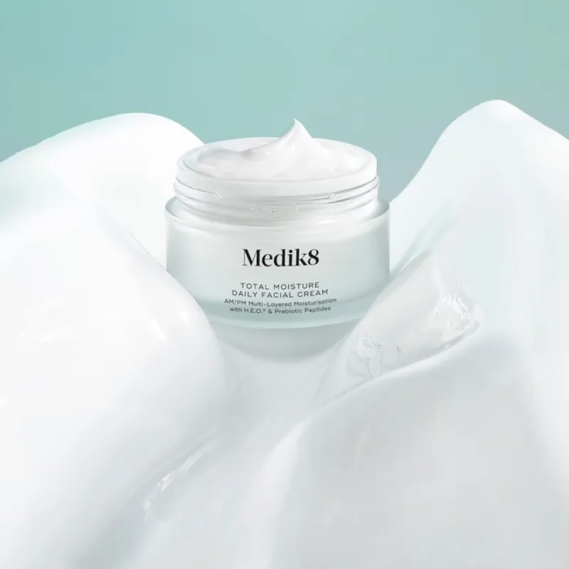 Medik8 Total Moisture Daily Facial Cream | Mitrinošs ikdienas sejas krēms ar prebiotiskiem peptīdiem 50 ml